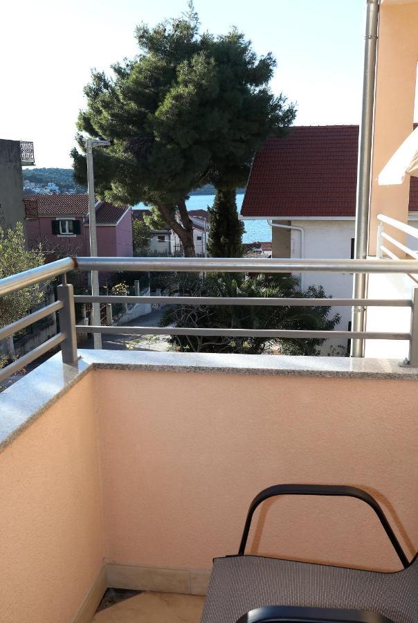 Villa Stella Trogir Bagian luar foto